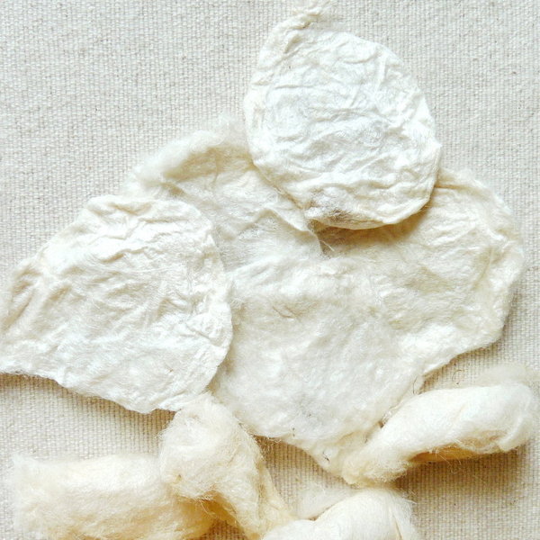 Peace Silk cakes • 100% organic silk 50 g